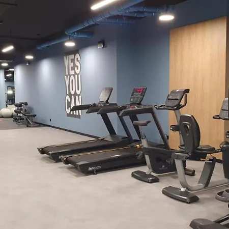 Bruno I Bianca W Symphony Modern Tower 2 I 3 Pietro Lägenhetshotell Gdynia