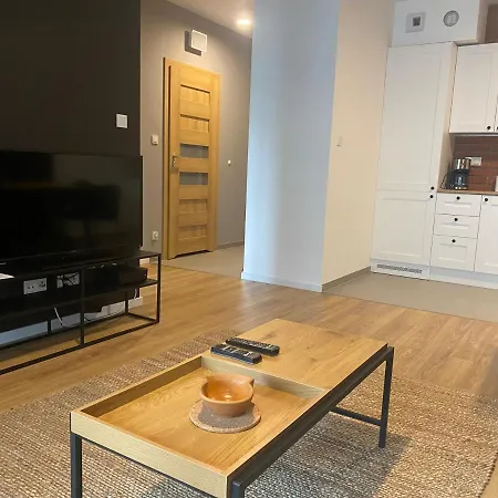 Bruno I Bianca W Symphony Modern Tower 2 I 3 Pietro Gdynia