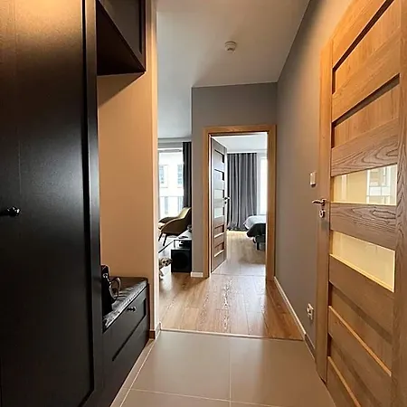 Aparthotel Bruno I Bianca W Symphony Modern Tower 2 I 3 Pietro 3*