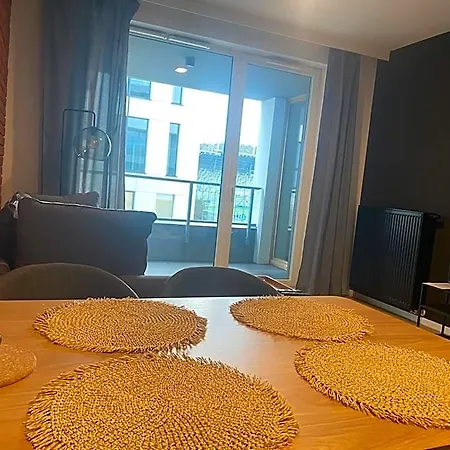 Bruno I Bianca W Symphony Modern Tower 2 I 3 Piętro Gdynia